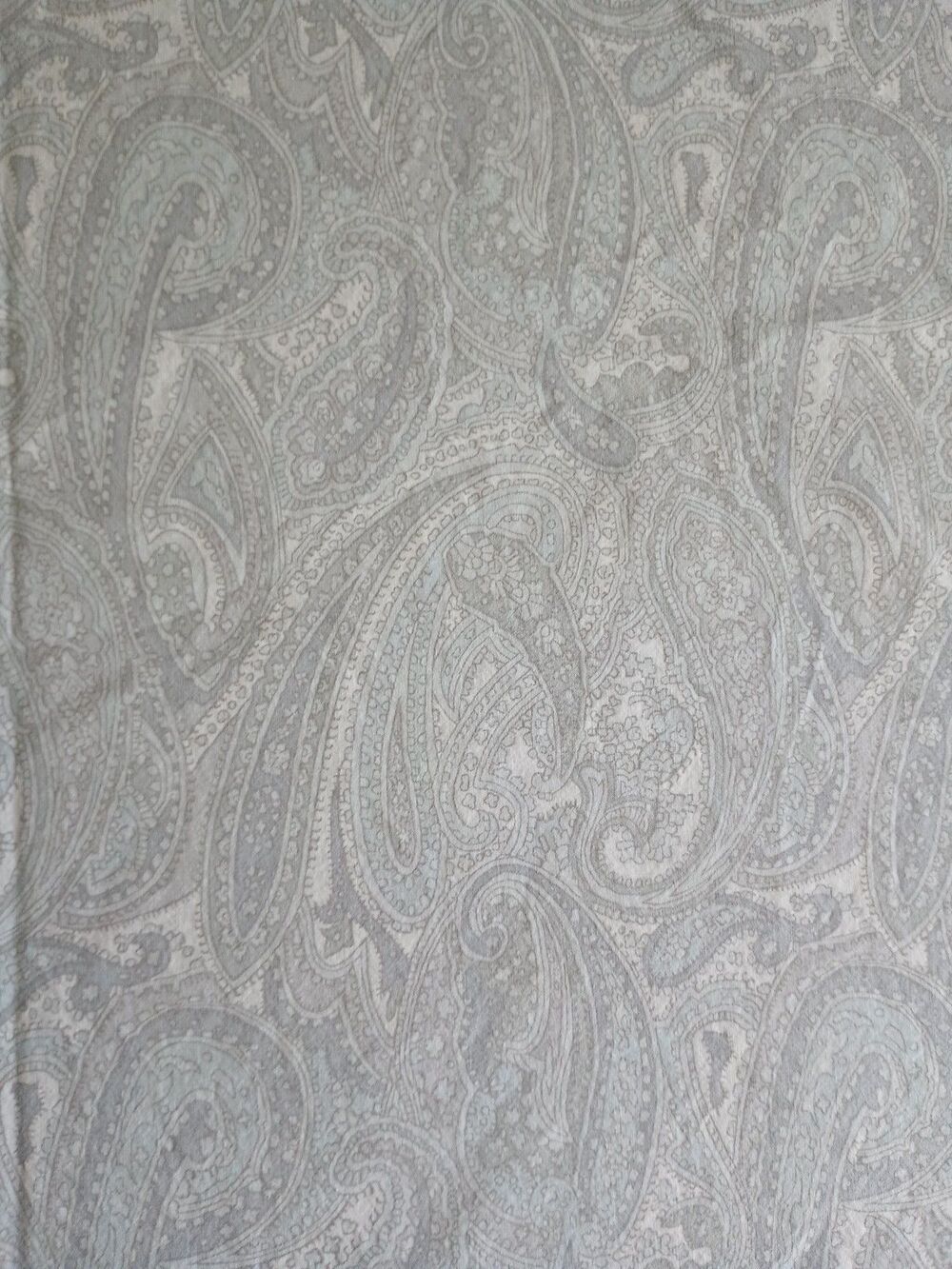 Lauren Ralph Lauren Queen Flat sheet Gray blue paisley cotton Cottage HOLE